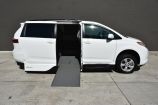 2017 Toyota Sienna LE