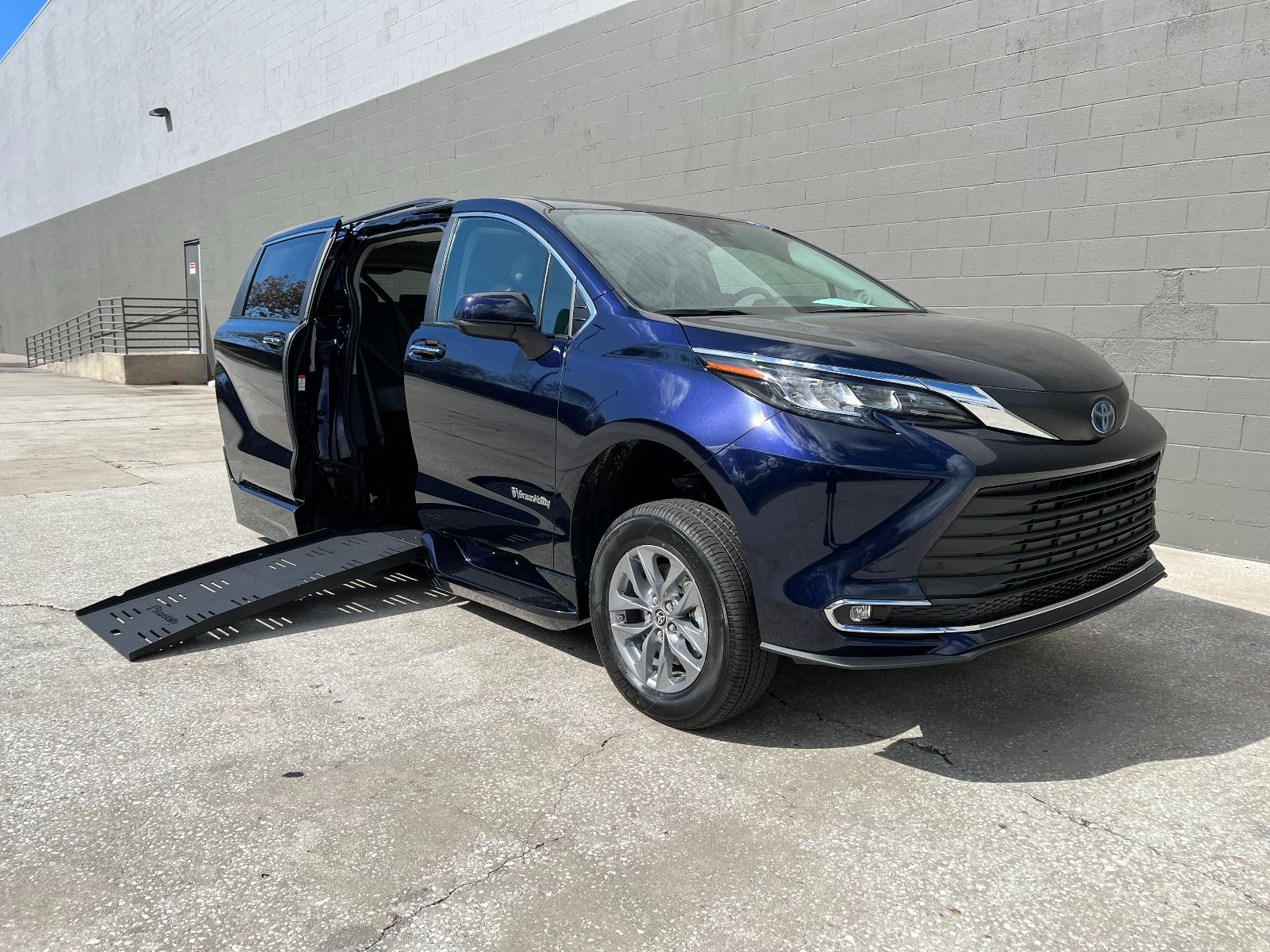 Toyota Sienna Hybrid Wheelchair van viewed from angle